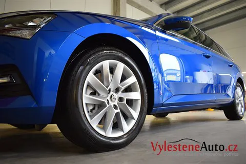 Škoda Superb III kombi 2.0 turbo - Renovace a nanokeramická ochrana laku