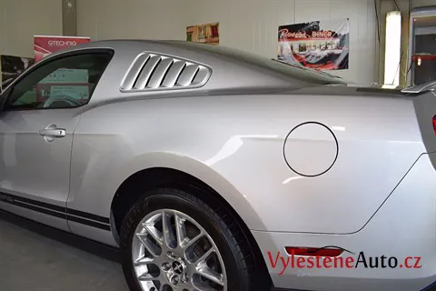 Ford Mustang 3.7 V6 - Renovace a ochrana laku
