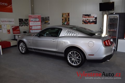 Ford Mustang 3.7 V6
