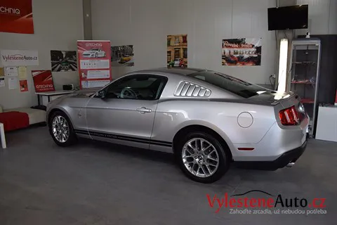 Ford Mustang 3.7 V6 - Renovace a ochrana laku