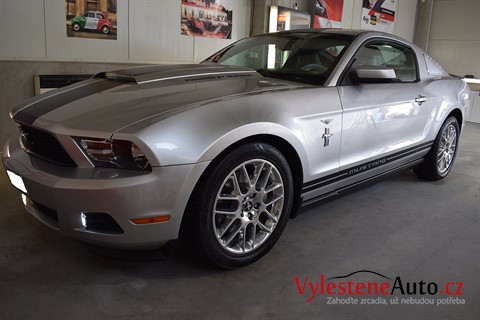 Ford Mustang 3.7 V6