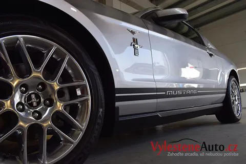 Ford Mustang 3.7 V6 - Renovace a ochrana laku