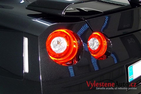 Nissan GT-R