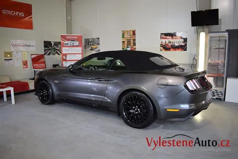 Ford Mustang 5.0 V8 GT Convertible - Renovace a ochrana laku