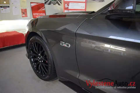 Ford Mustang 5.0 V8 GT Convertible - Renovace a ochrana laku
