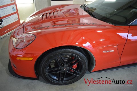 Chevrolet Corvette Z06 7.0 V8