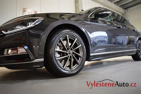 Volkswagen Passat - Renovace a nanokeramická ochrana laku