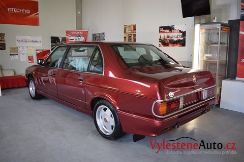 Tatra T700