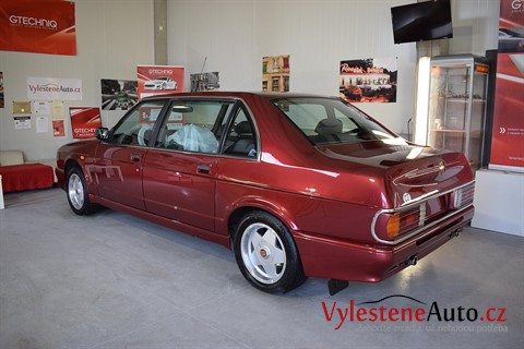 Tatra T700