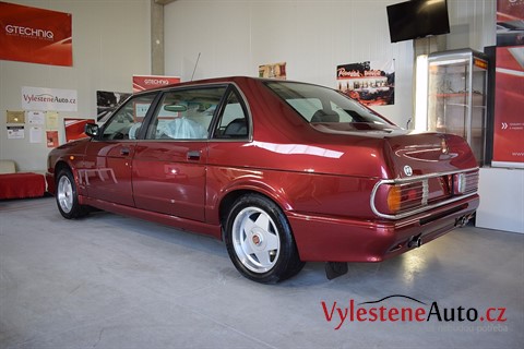 Tatra T700