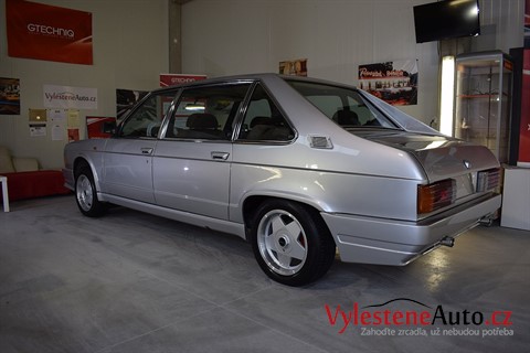 Tatra 613 Special