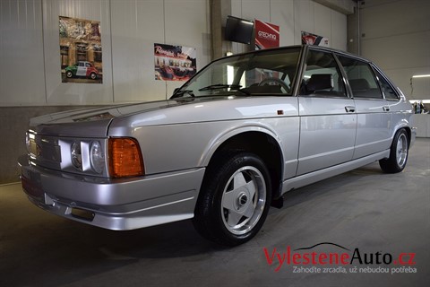 Tatra 613 Special