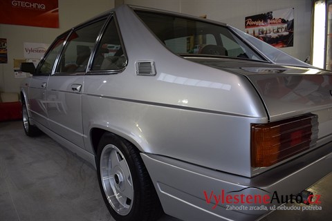 Tatra 613 Special