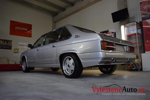 Tatra 613 Special - Renovace a ochrana laku