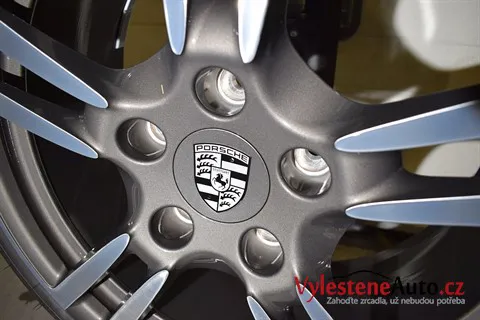 Porsche 911 Turbo 9FF - Renovace a nanokeramická ochrana laku