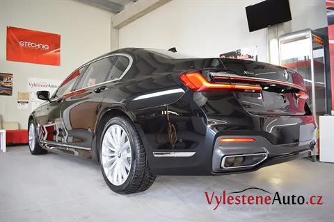 BMW 745 LE - Renovace a nanokeramická ochrana laku