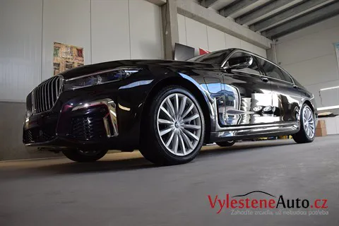 BMW 745 LE - Renovace a nanokeramická ochrana laku