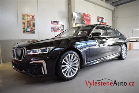 BMW 745 LE - Renovace a nanokeramická ochrana laku