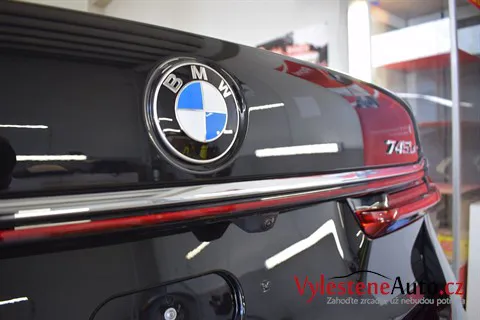 BMW 745 LE - Renovace a nanokeramická ochrana laku