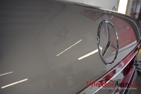 Mercedes 560 SEC