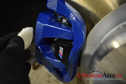 BMW 850i - Renovace a nanokeramická ochrana laku