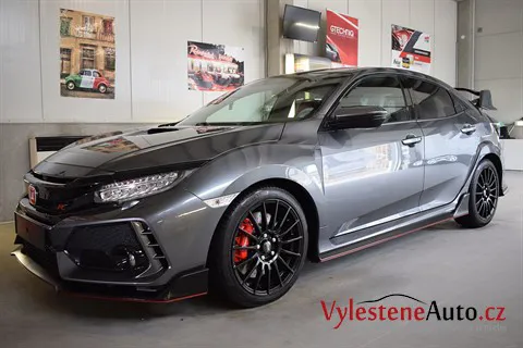 Honda Civic Type R - Renovace a nanokeramická ochrana laku