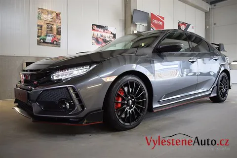 Honda Civic Type R - Renovace a nanokeramická ochrana laku