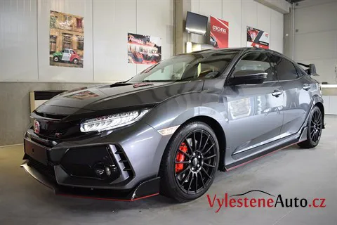 Honda Civic Type R - Renovace a nanokeramická ochrana laku