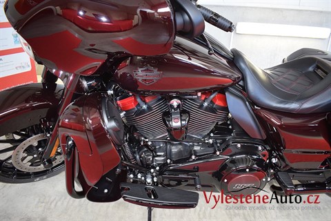 Harley Davidson Street Glide CVO