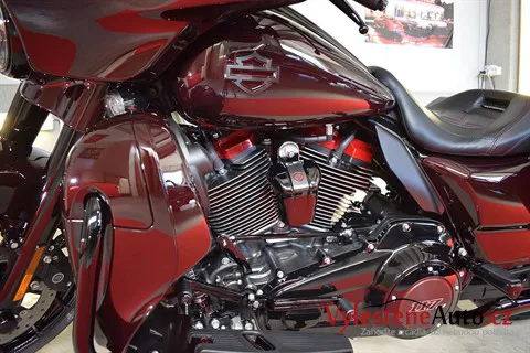 Harley Davidson Street Glide CVO - Renovace a nanokeramická ochrana laku
