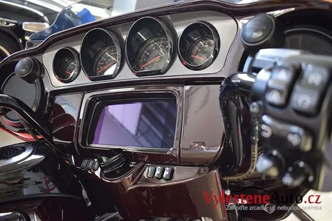 Harley Davidson Street Glide CVO - Renovace a nanokeramická ochrana laku