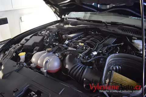 Ford Mustang Bullitt - Renovace a ochrana laku