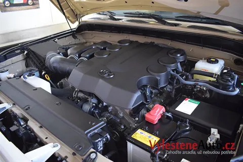 Toyota FJ Cruiser - Renovace a keramická ochrana laku