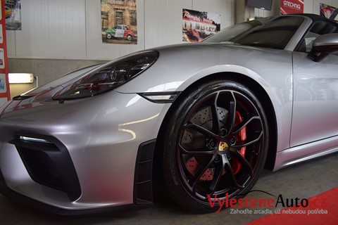 Porsche 718 Spyder