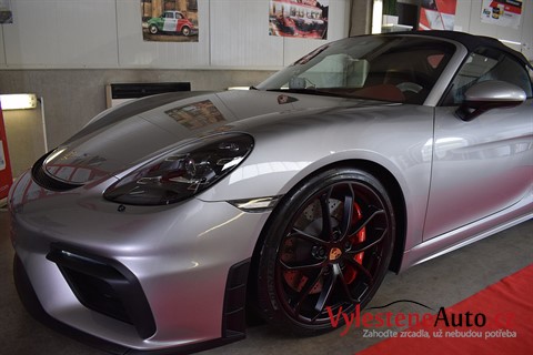 Porsche 718 Spyder