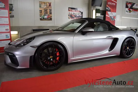 Porsche 718 Spyder - Renovace a nanokeramická ochrana laku