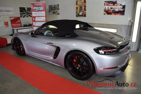 Porsche 718 Spyder - Renovace a nanokeramická ochrana laku