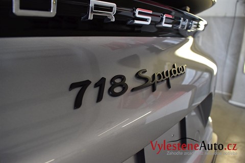 Porsche 718 Spyder