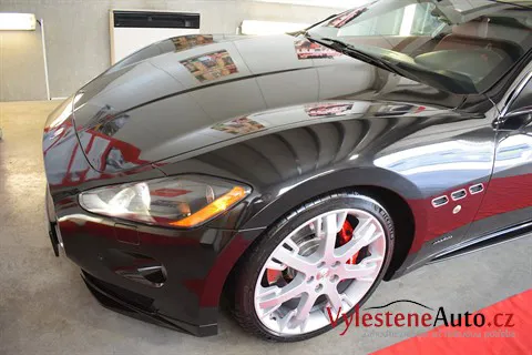 Maserati GranTurismo - Jemné leštění a ochrana laku