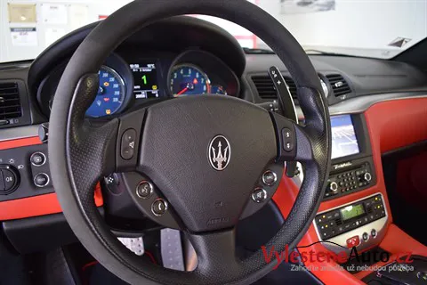 Maserati GranTurismo - Jemné leštění a ochrana laku