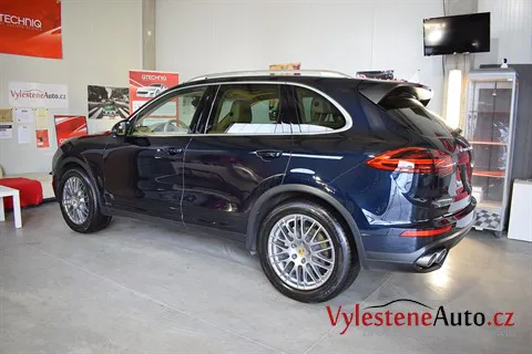 Porsche Cayenne V8 - Renovace a ochrana laku