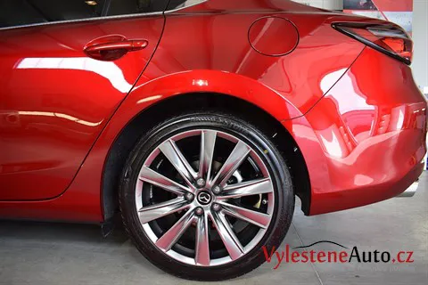 Mazda 6 - Renovace a nanokeramická ochrana laku