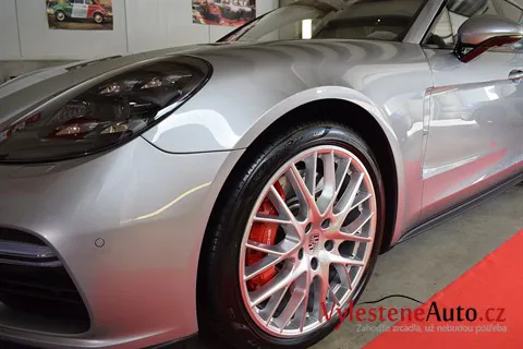 Porsche Panamera Turbo - Renovace a nanokeramická ochrana laku