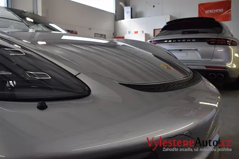 Porsche Panamera Turbo - Renovace a nanokeramická ochrana laku