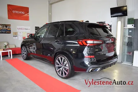 BMW X5 45e M - Renovace a nanokeramická ochrana laku