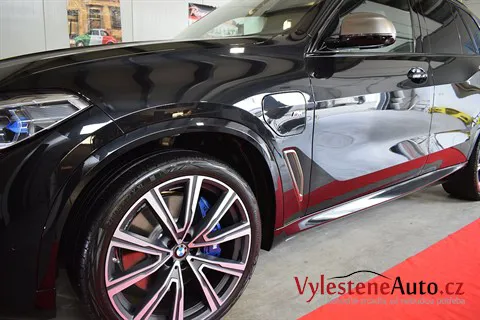 BMW X5 45e M - Renovace a nanokeramická ochrana laku