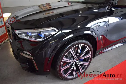 BMW X5 45e M - Renovace a nanokeramická ochrana laku