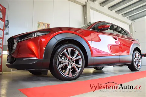 Mazda CX30 - Renovace a nanokeramická ochrana laku