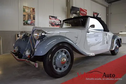 Citroen 11 Cabriolet Avant (1939) - Renovace a keramická ochrana laku
