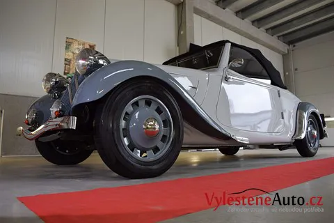 Citroen 11 Cabriolet Avant (1939) - Renovace a keramická ochrana laku